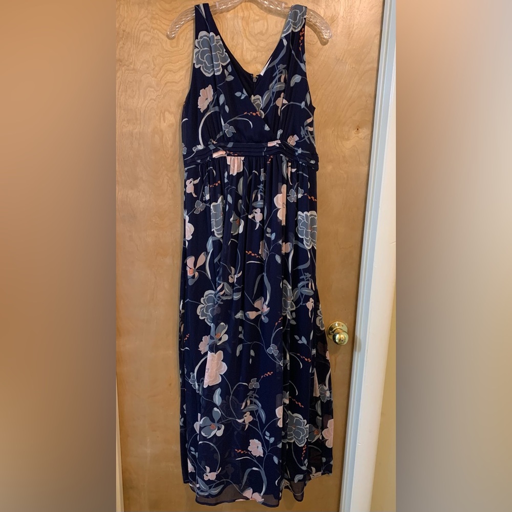 Maternity Dress Size Medium